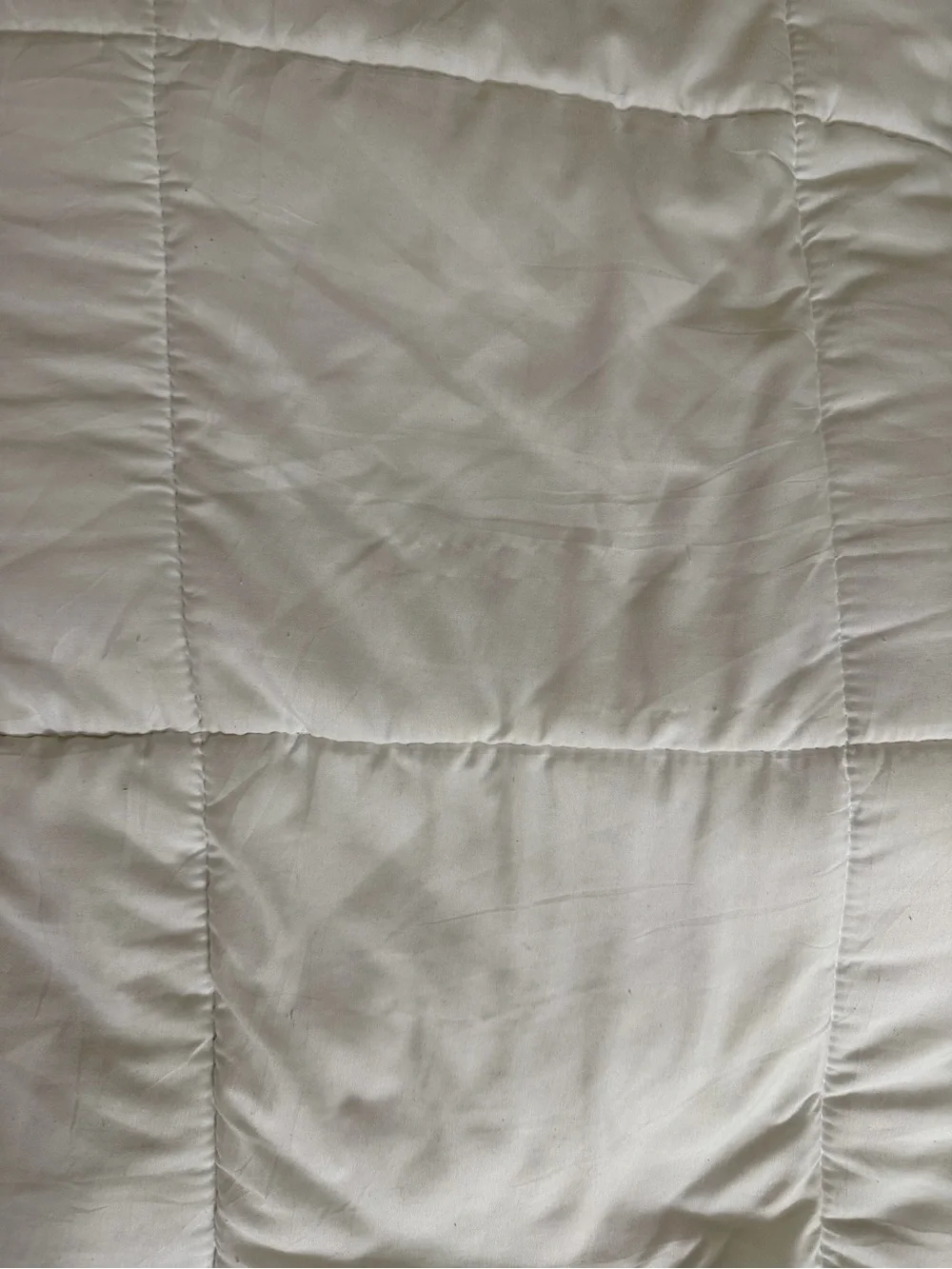 White Quilted Home Bedding Comforter - Lightweight All-Season